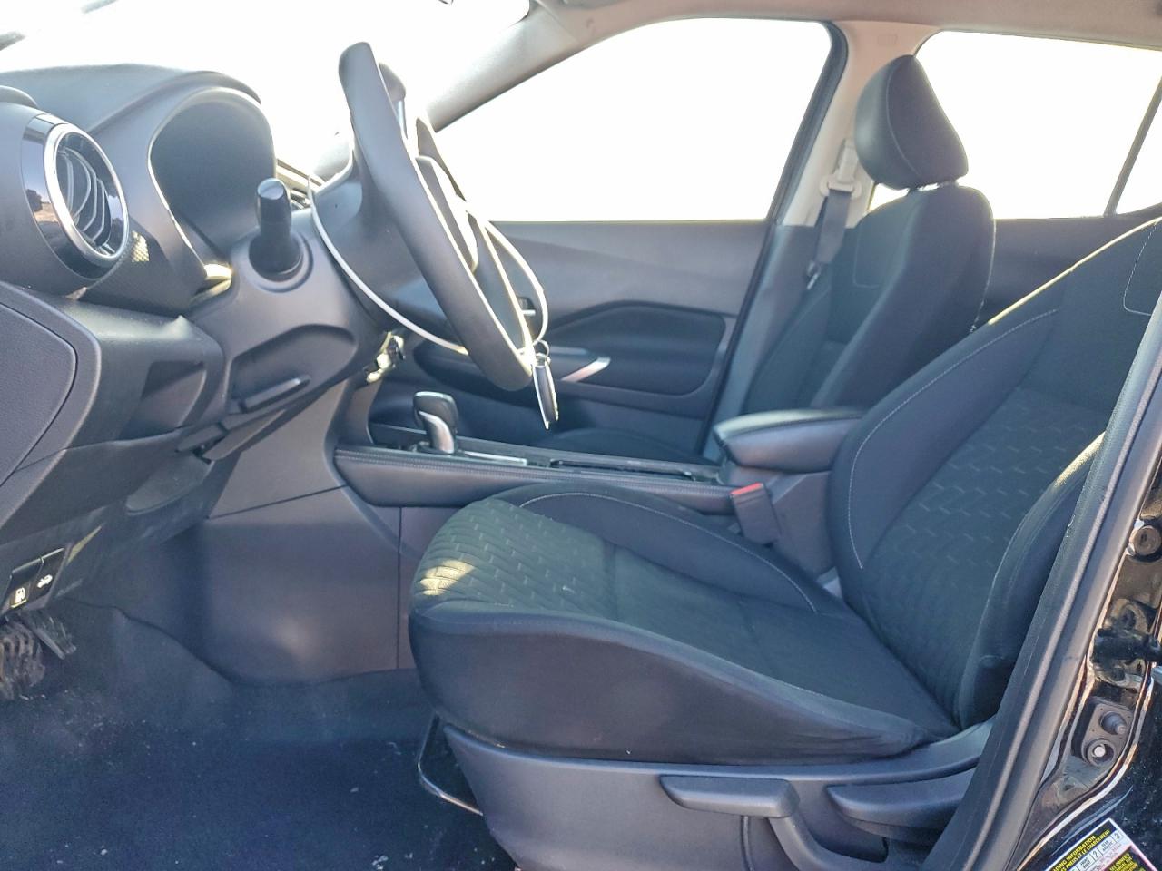 2021 NISSAN KICKS SV photo 7
