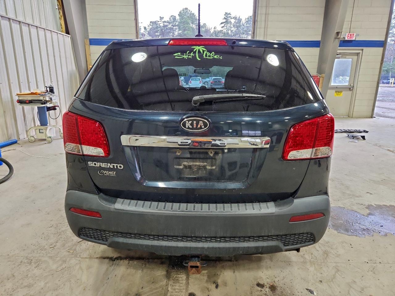 2013 KIA SORENTO LX photo 6