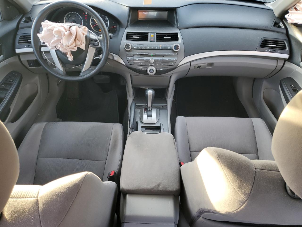 2012 HONDA ACCORD LX photo 8