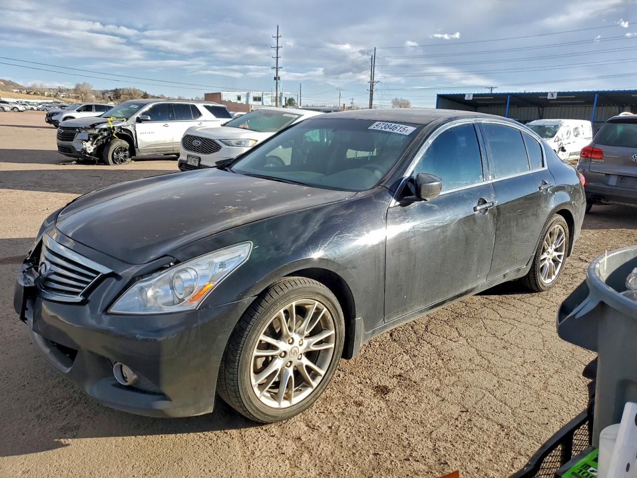 2013 INFINITI G37
