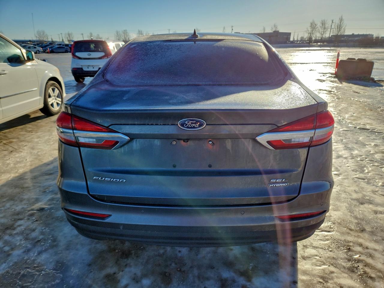 2020 FORD FUSION SEL photo 16
