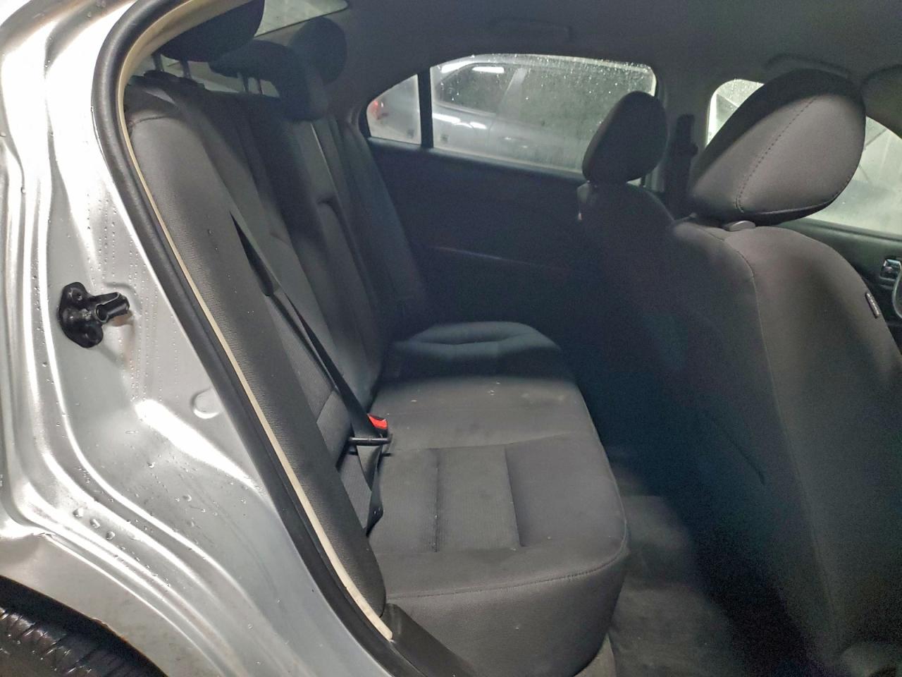 2011 FORD FUSION SE photo 10