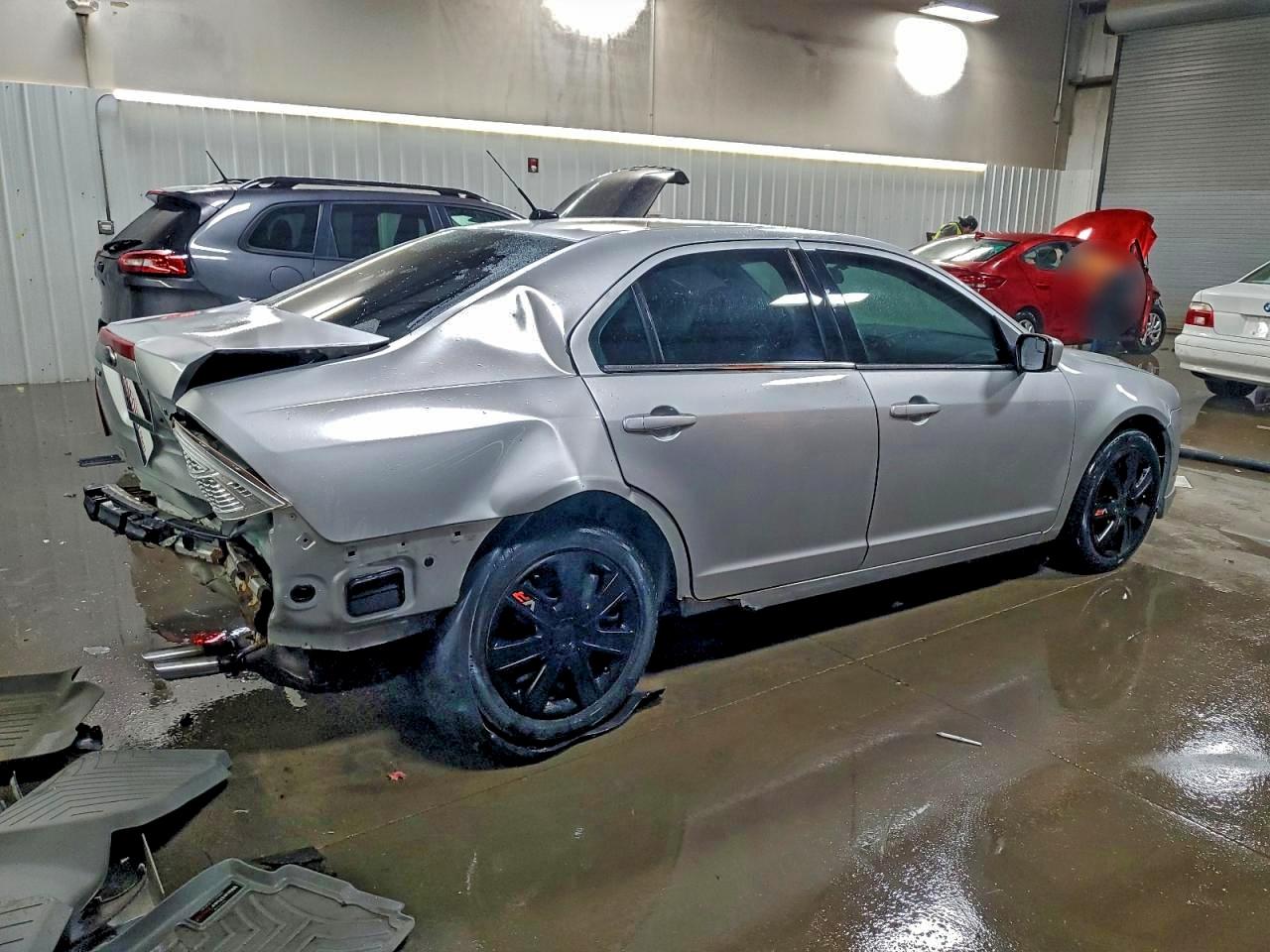 2011 FORD FUSION SE photo 3