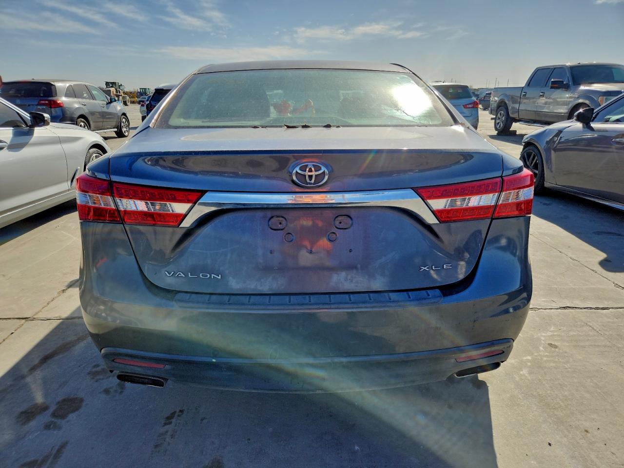 2013 TOYOTA AVALON BASE photo 6
