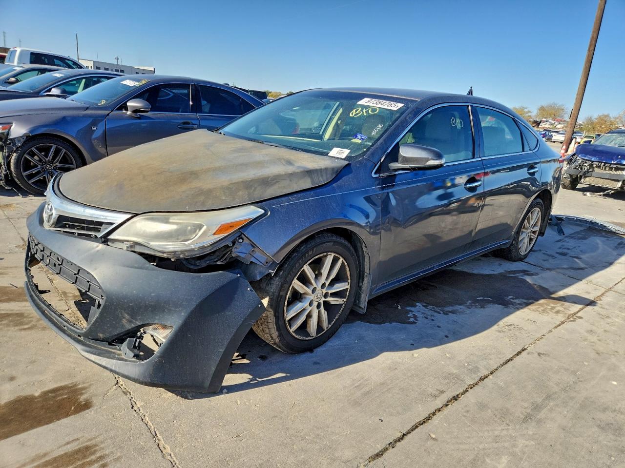 2013 TOYOTA AVALON