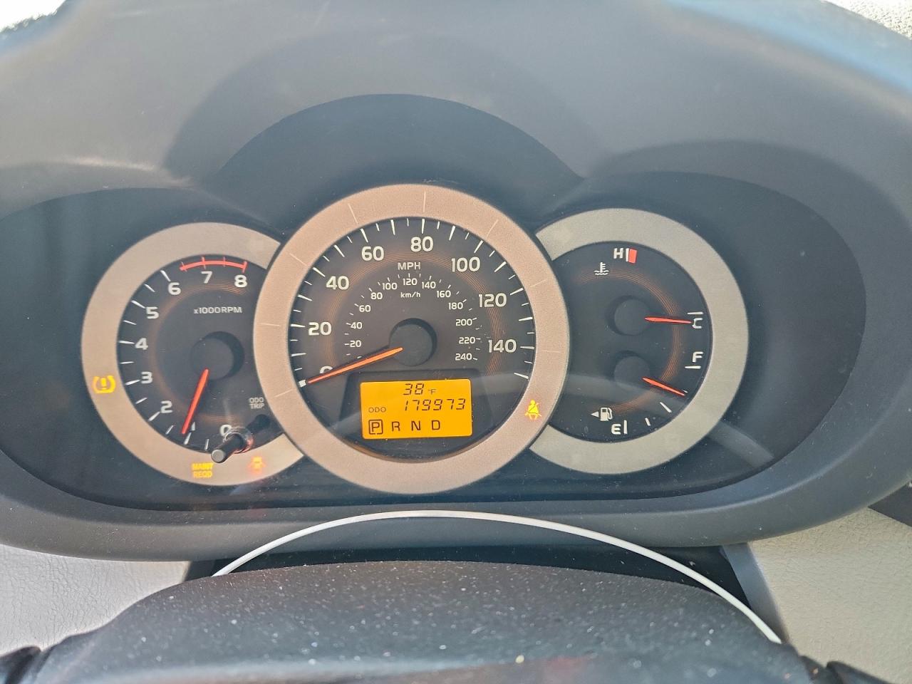 2011 TOYOTA RAV4 BASE photo 9