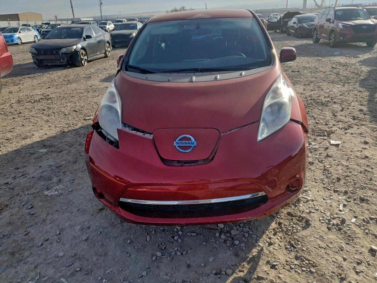 2015 NISSAN LEAF S photo 5