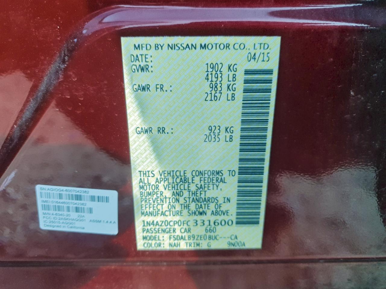 2015 NISSAN LEAF S photo 12