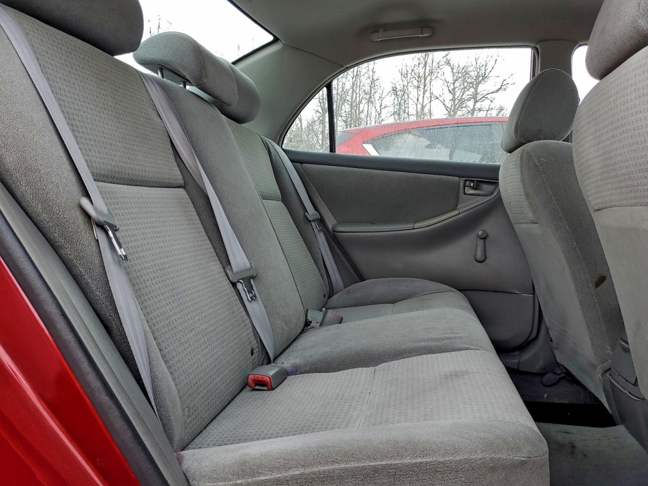 2006 TOYOTA COROLLA CE photo 10