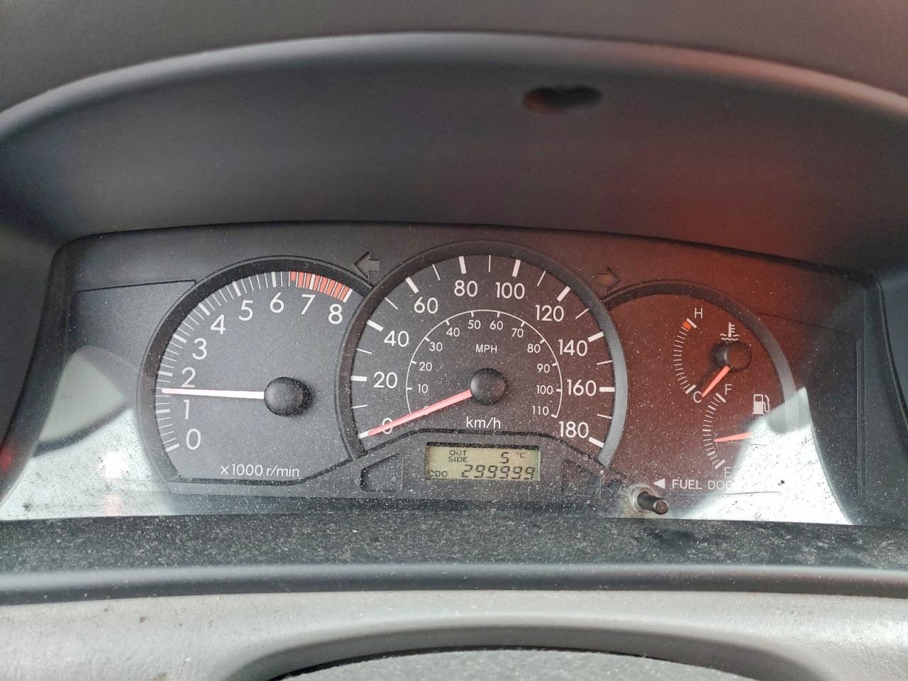 2006 TOYOTA COROLLA CE photo 9