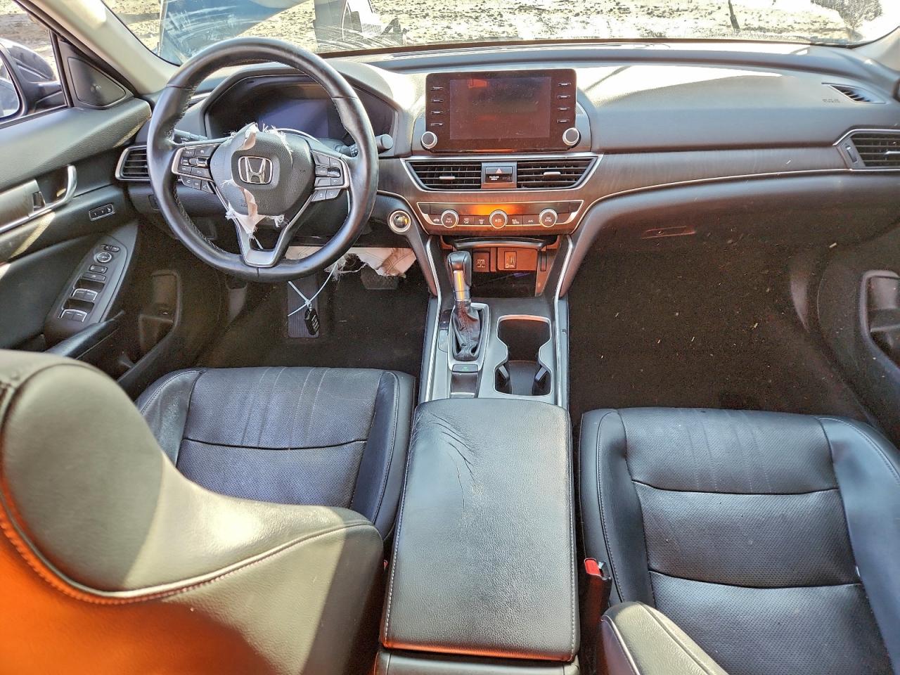 2018 HONDA ACCORD EXL photo 8
