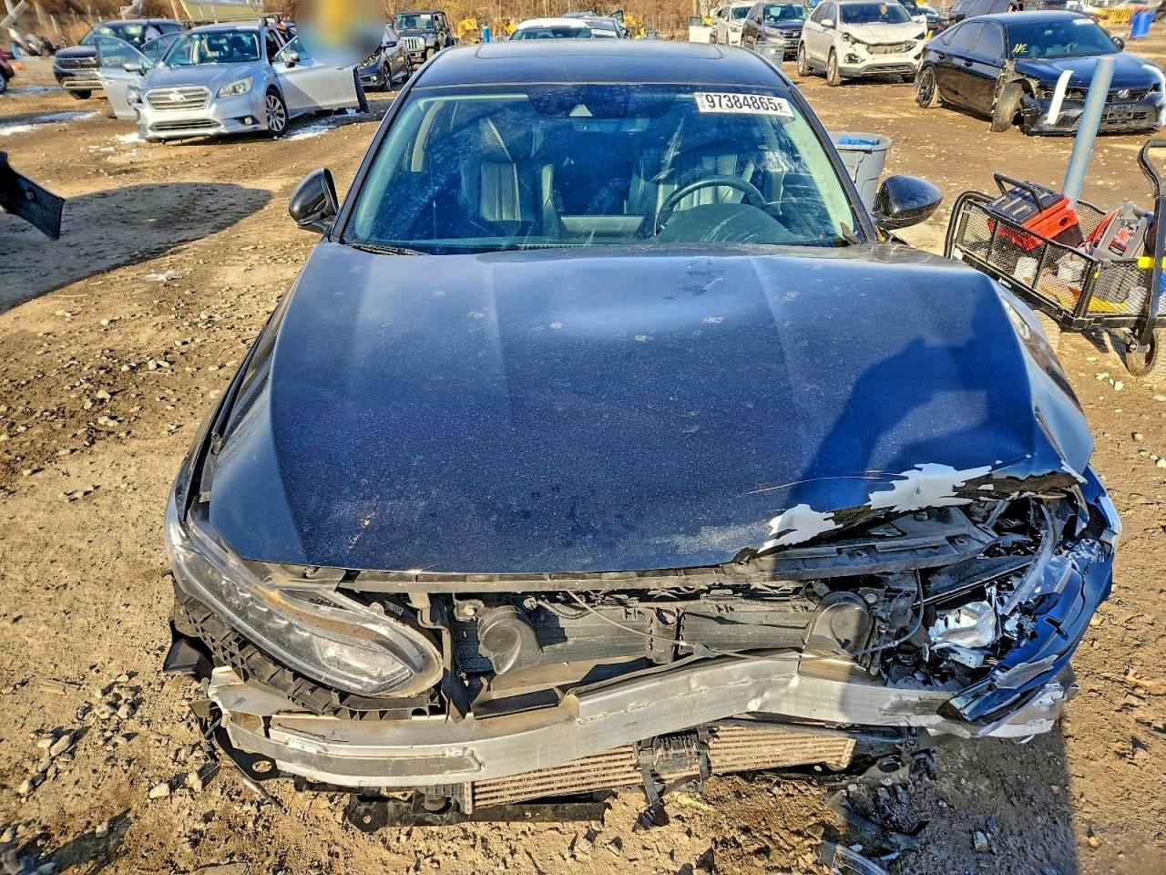 2018 HONDA ACCORD EXL photo 5