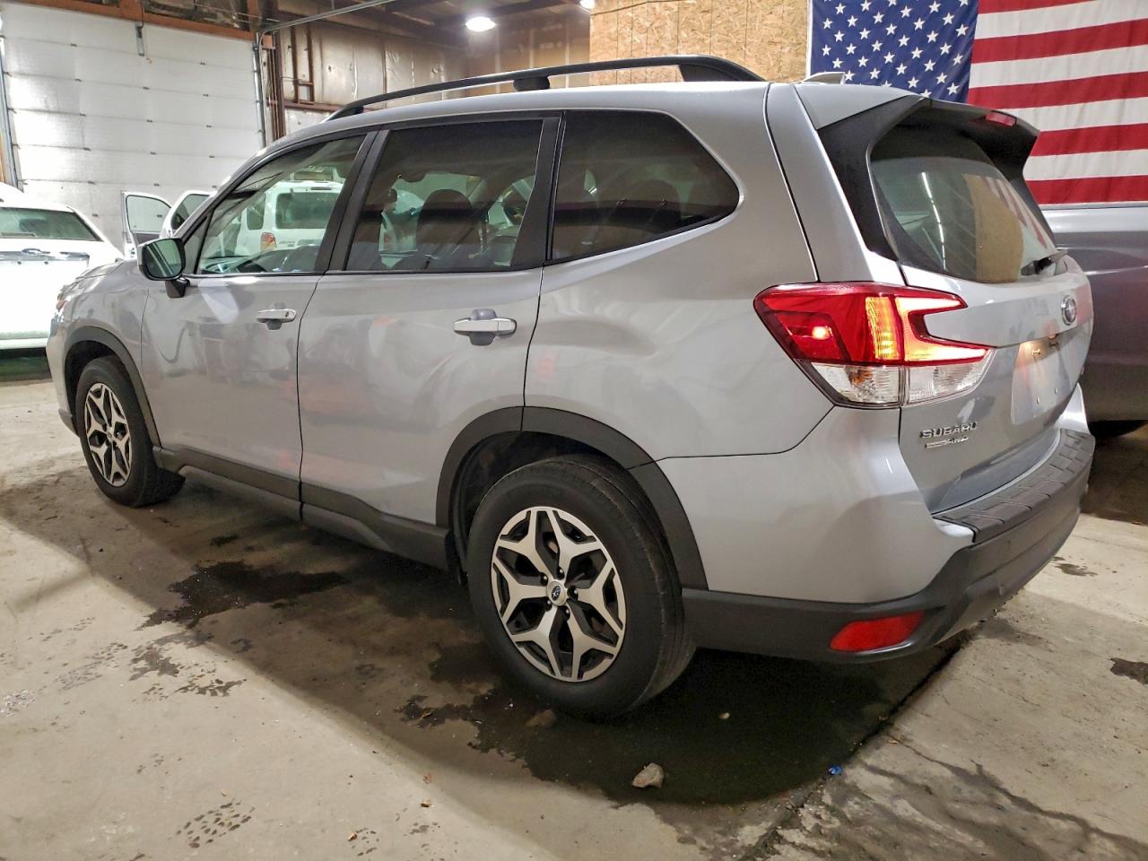 2019 SUBARU FORESTER PREMIUM photo 3