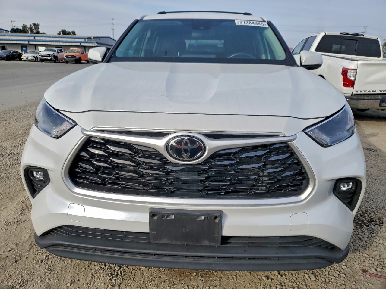 2022 TOYOTA HIGHLANDER L photo 9