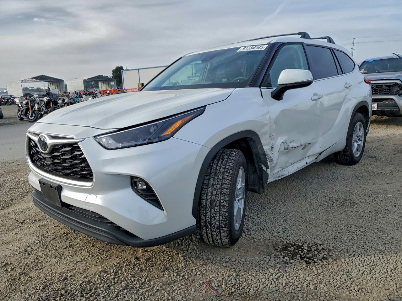 2022 TOYOTA HIGHLANDER