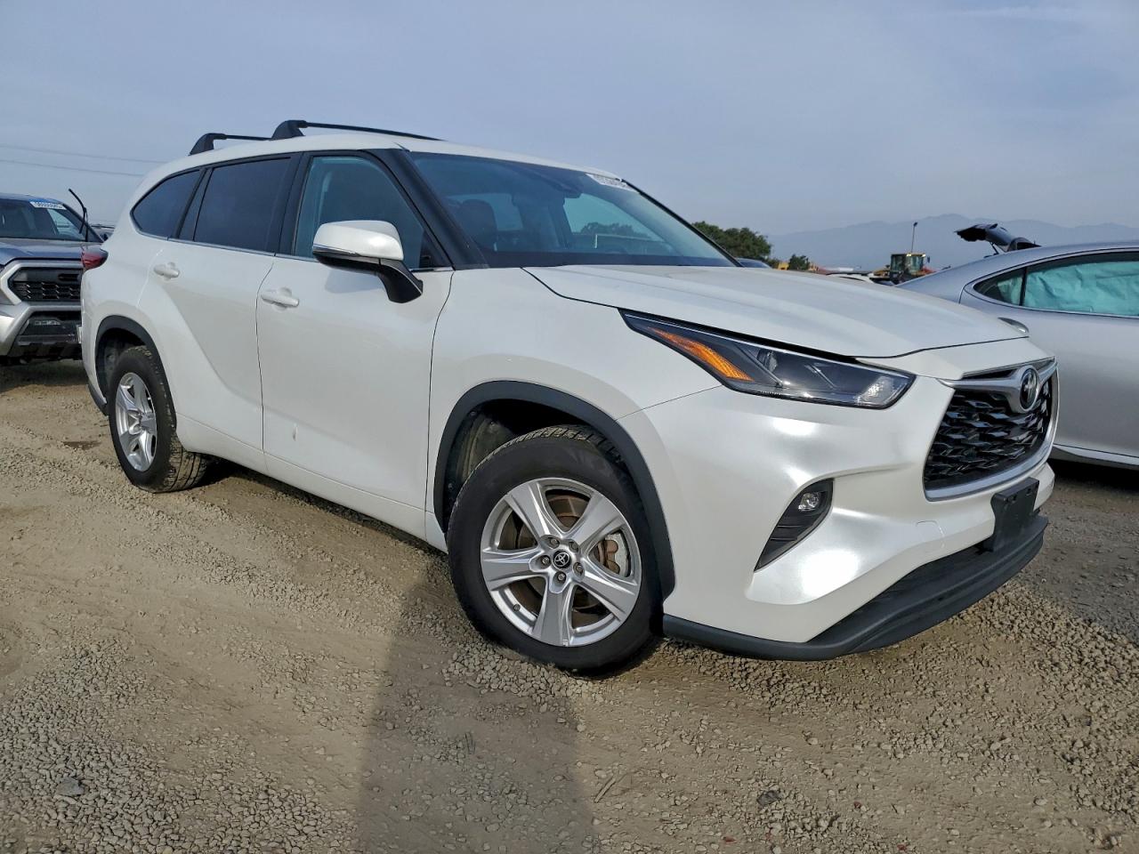 2022 TOYOTA HIGHLANDER L photo 7