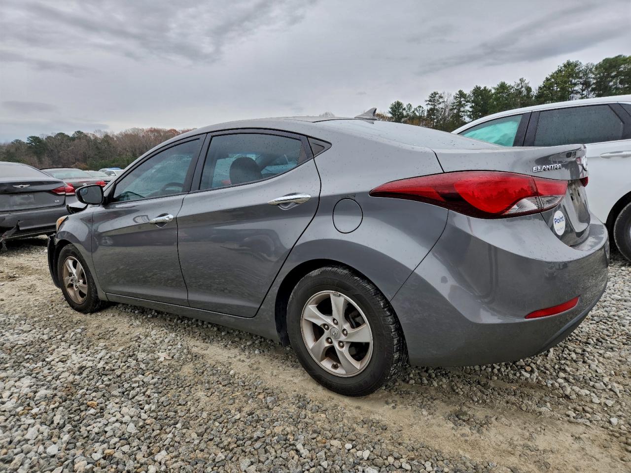 2014 HYUNDAI ELANTRA SE photo 2