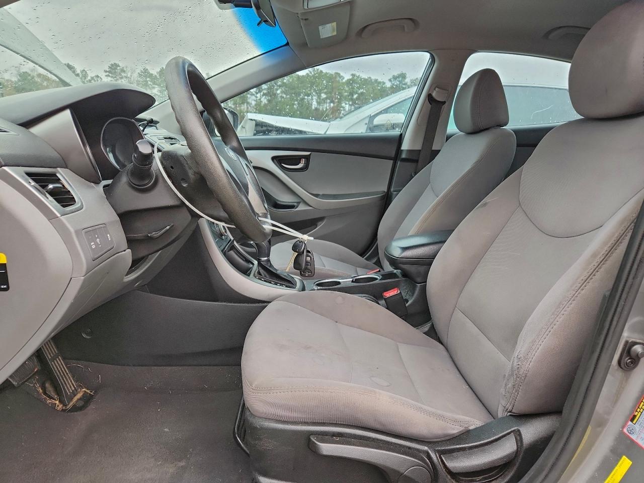 2014 HYUNDAI ELANTRA SE photo 7