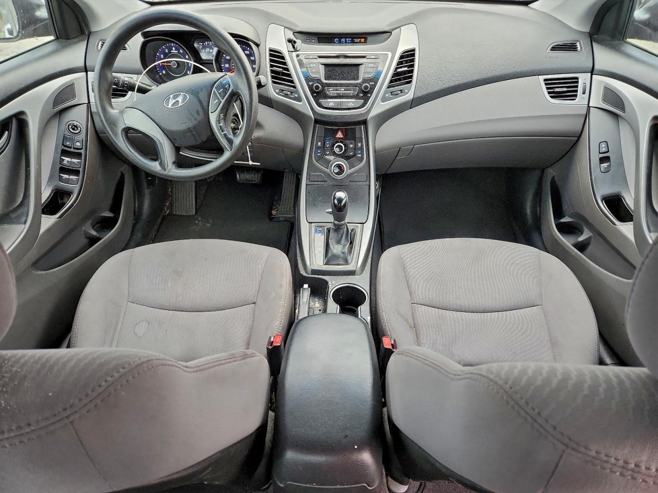 2014 HYUNDAI ELANTRA SE photo 8