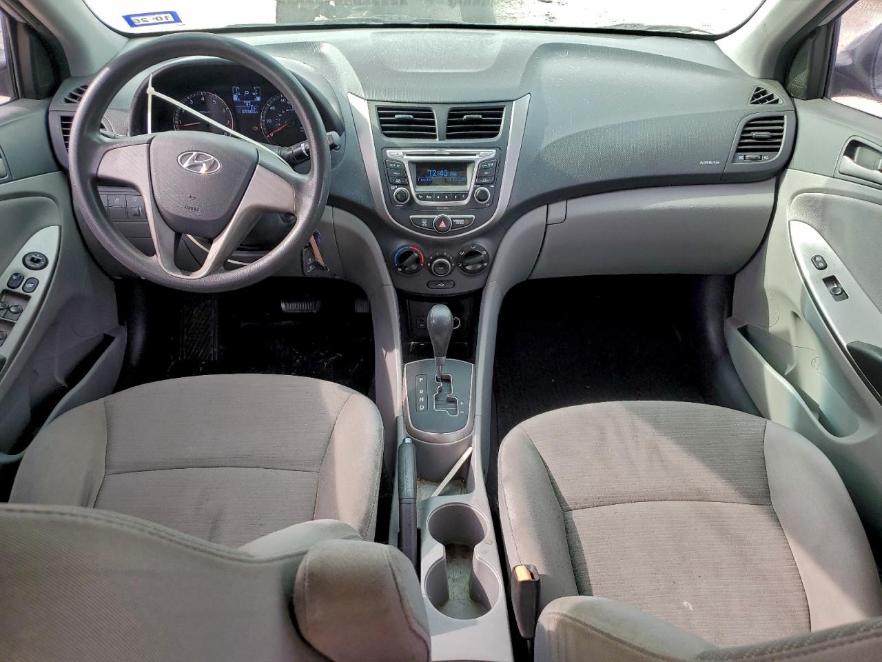 2016 HYUNDAI ACCENT SE photo 15