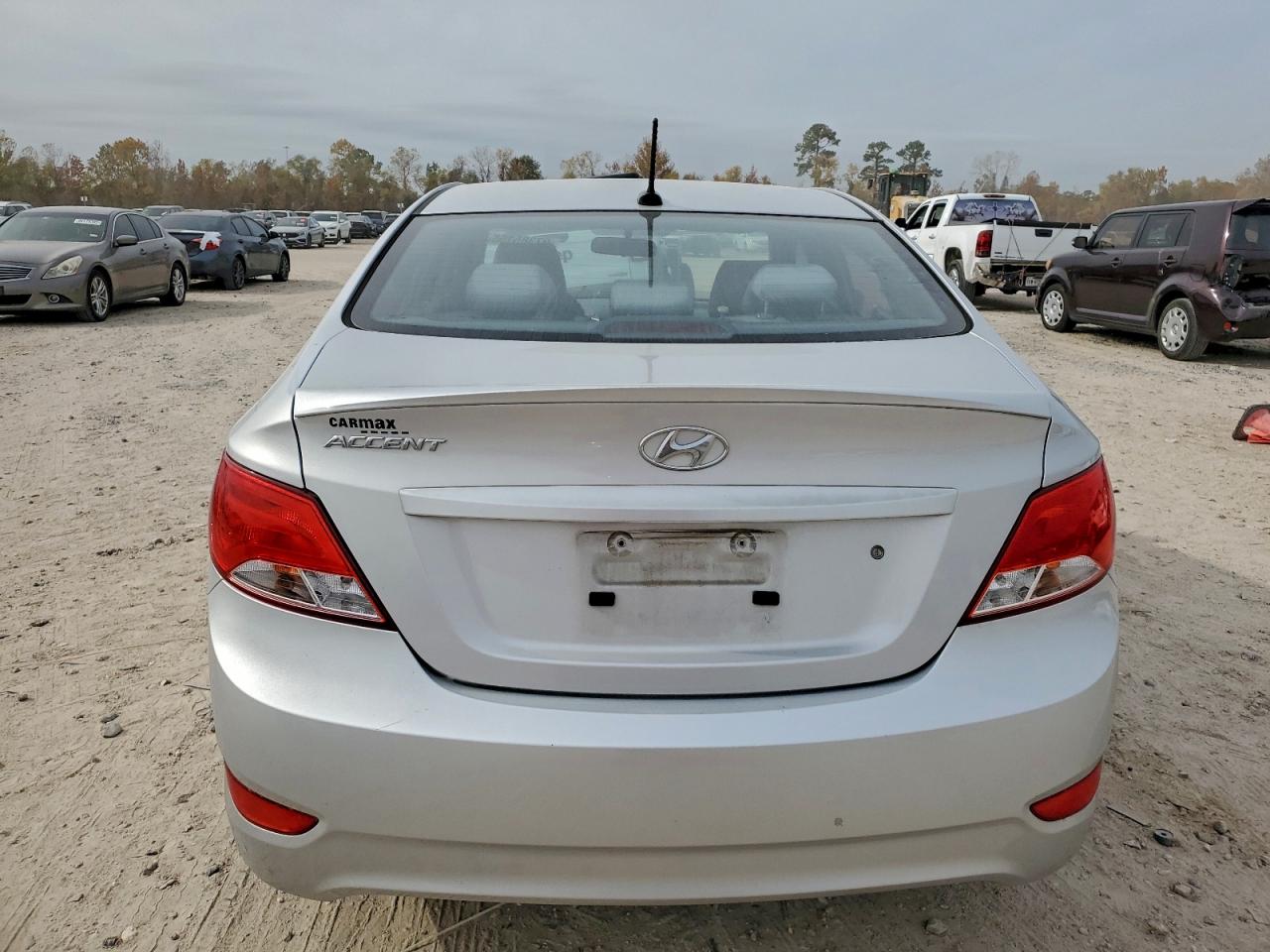 2016 HYUNDAI ACCENT SE photo 11