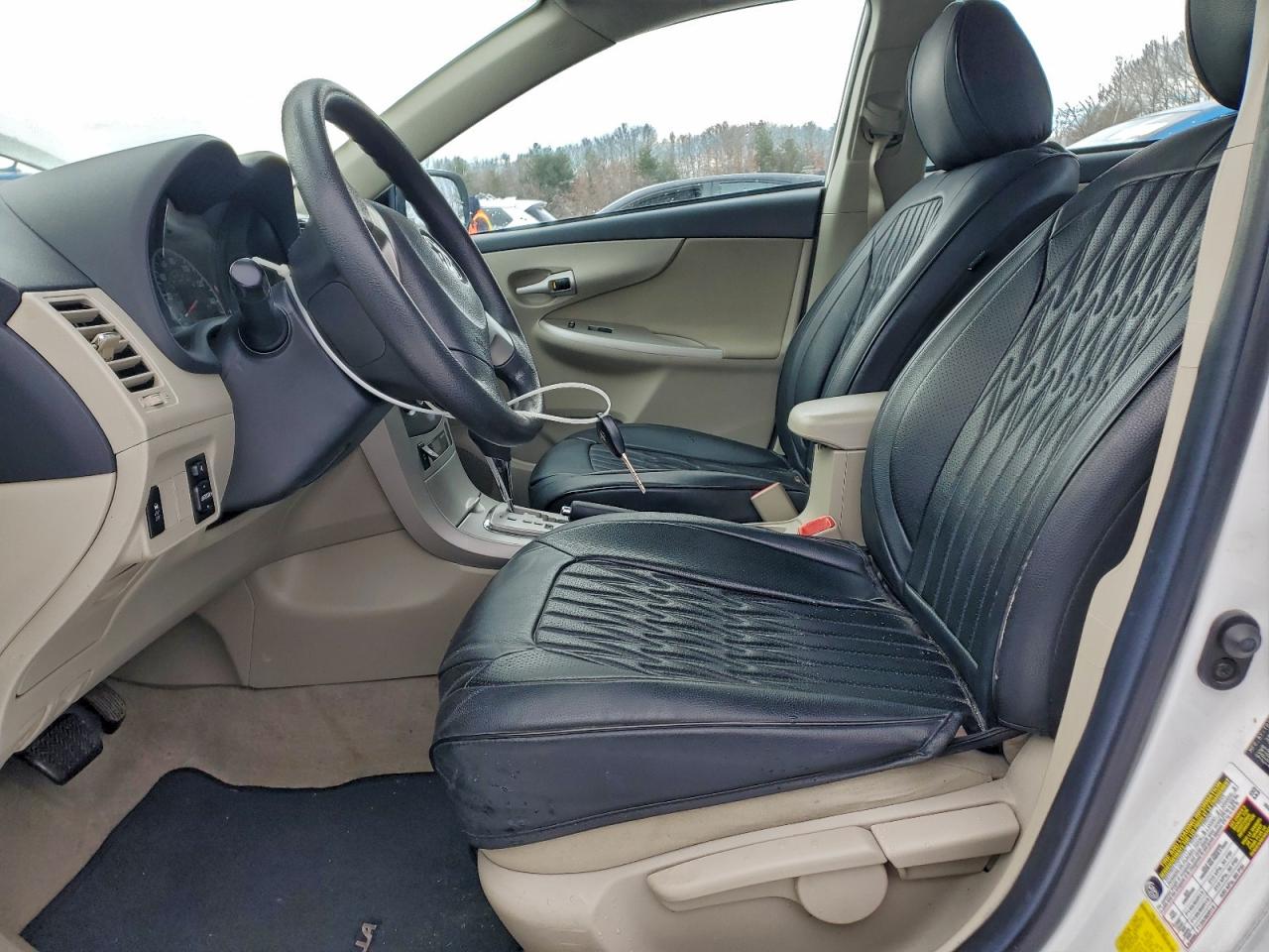 2011 TOYOTA COROLLA BASE photo 7