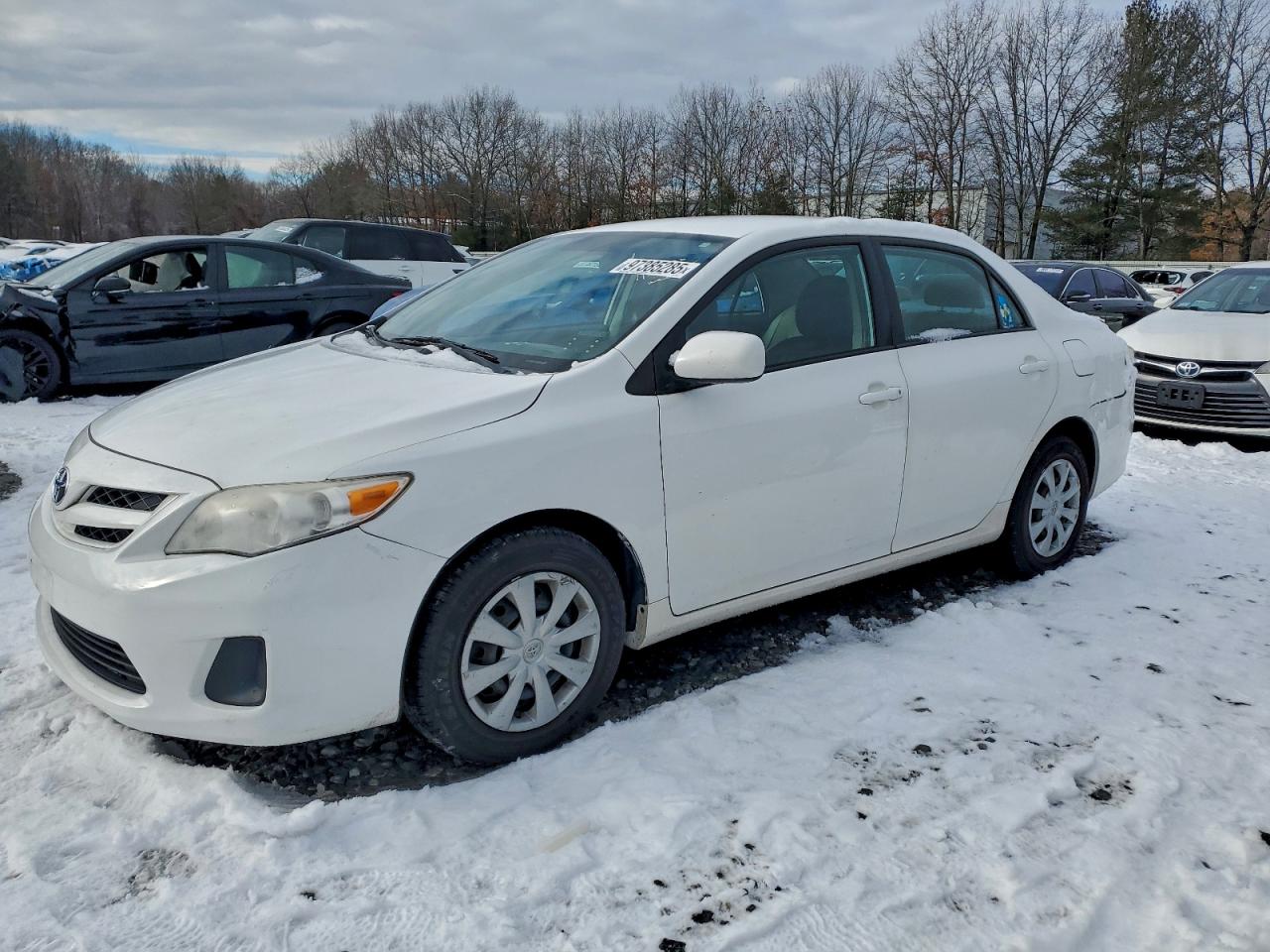 2011 TOYOTA COROLLA