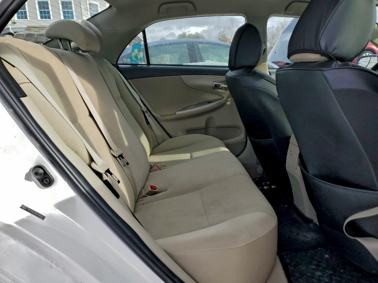 2011 TOYOTA COROLLA BASE photo 10
