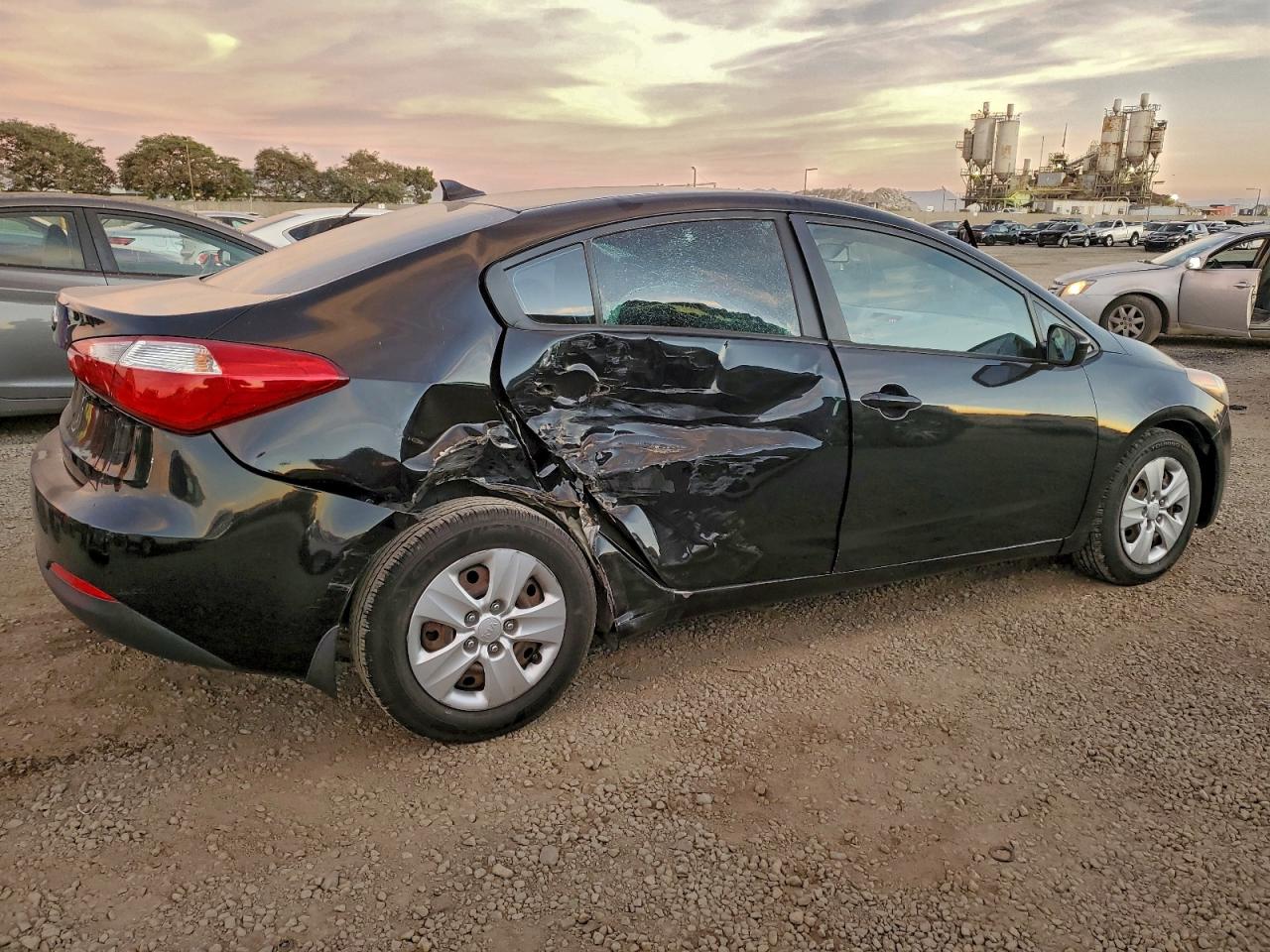 2015 KIA FORTE LX photo 3