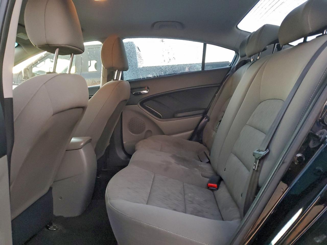 2015 KIA FORTE LX photo 10