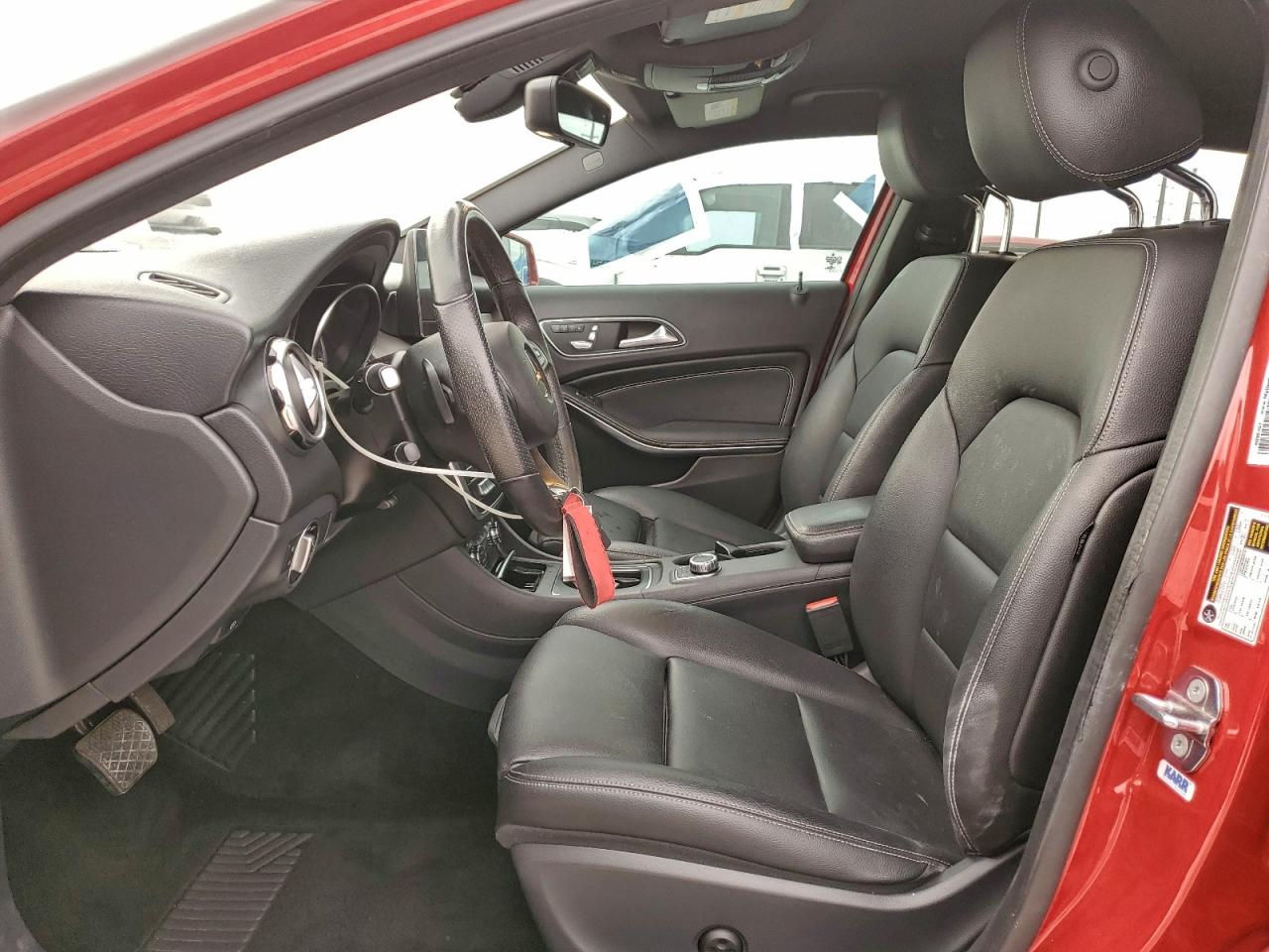 2019 MERCEDES-BENZ GLA 250 photo 7