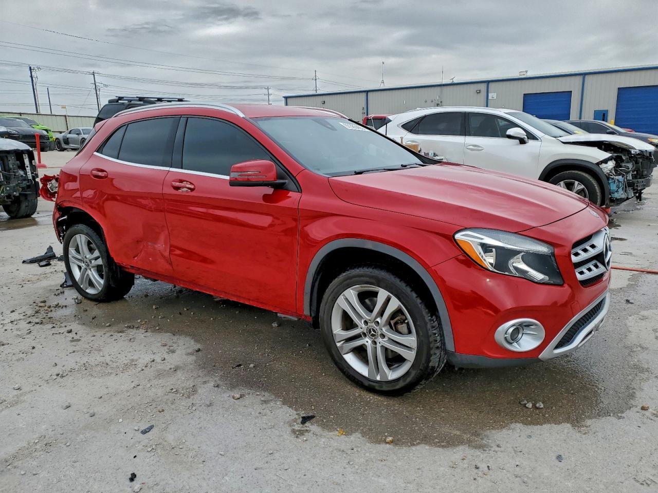 2019 MERCEDES-BENZ GLA 250 photo 4