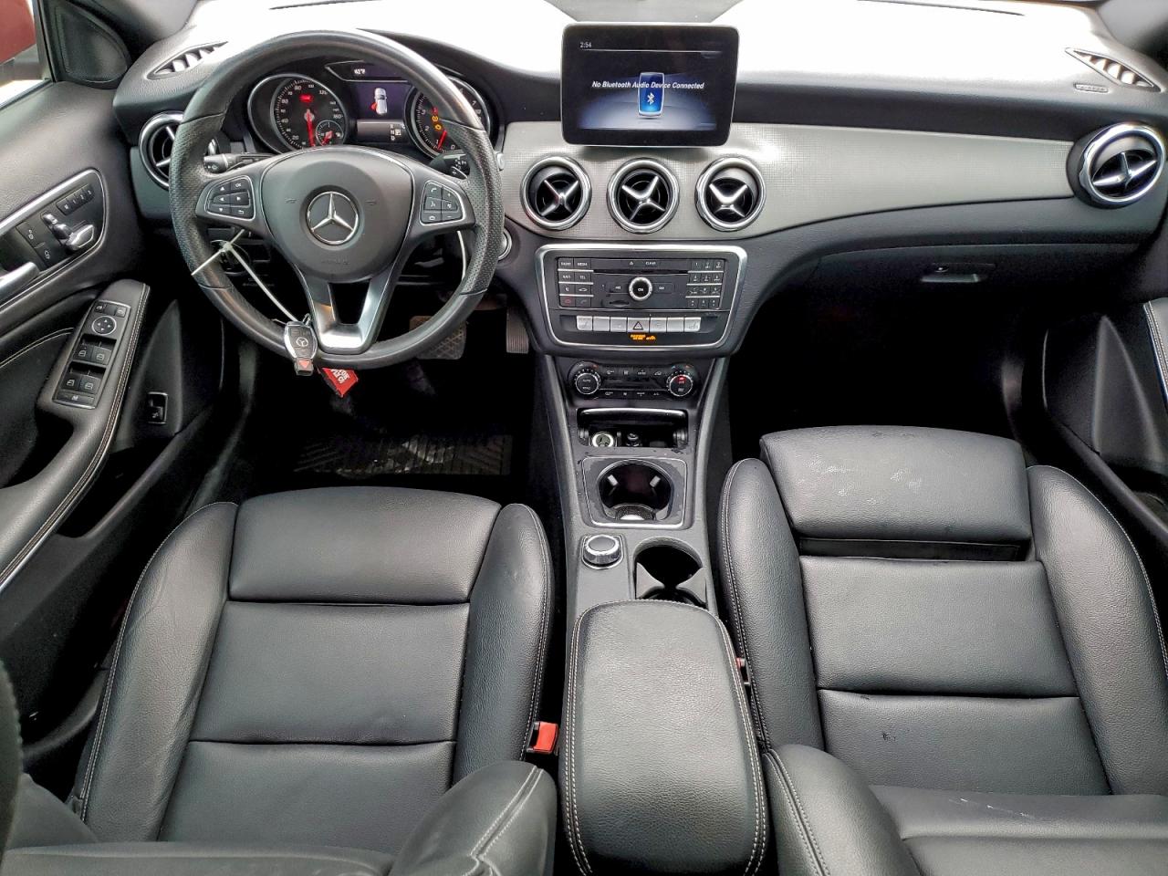 2019 MERCEDES-BENZ GLA 250 photo 8