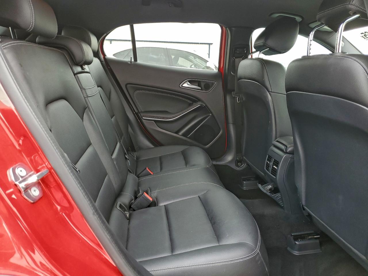 2019 MERCEDES-BENZ GLA 250 photo 11