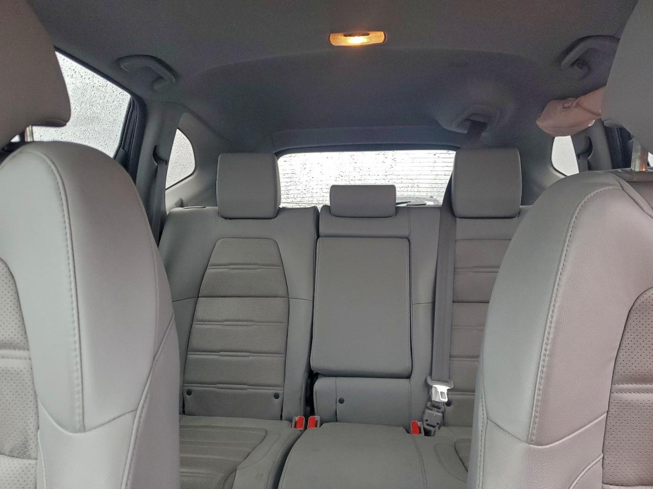 2017 HONDA CR-V EXL photo 10