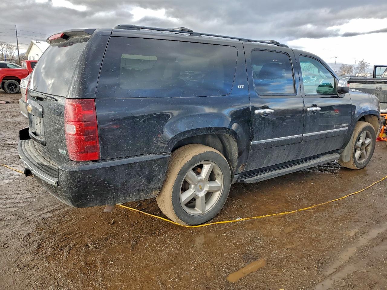 2011 CHEVROLET SUBURBAN K1500 LTZ photo 5
