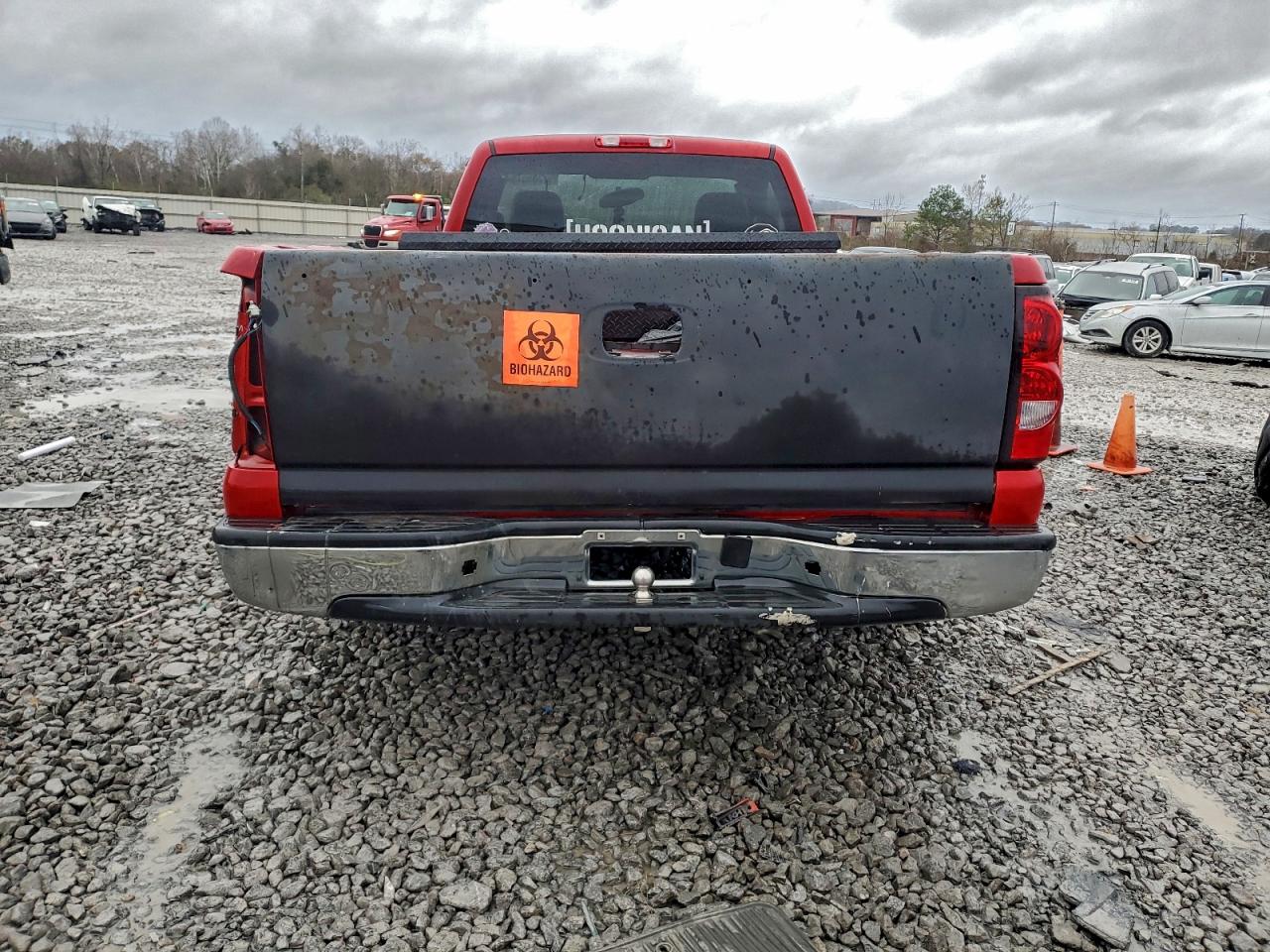 2004 CHEVROLET SILVERADO C1500 photo 11