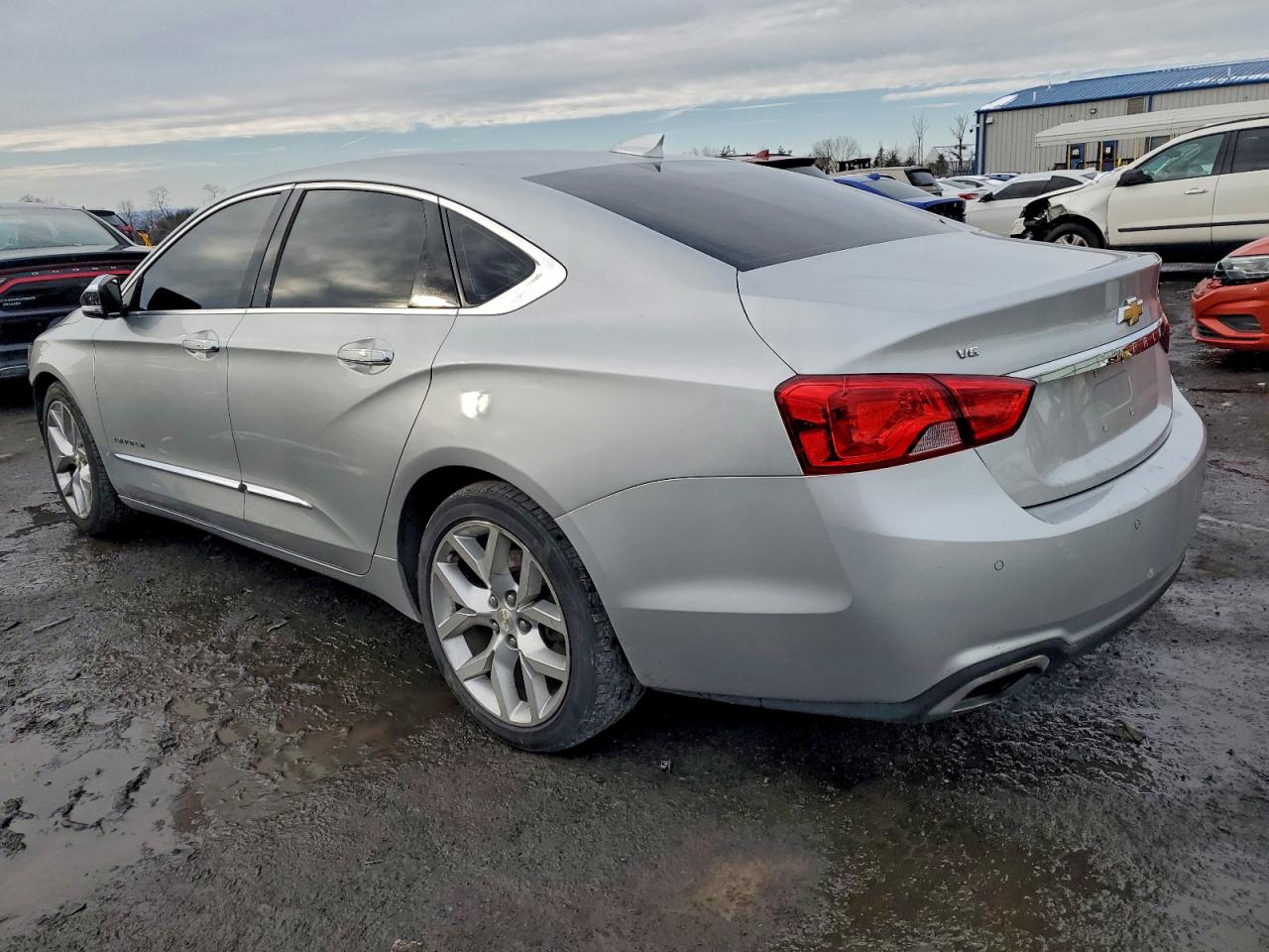2018 CHEVROLET IMPALA PREMIER photo 2