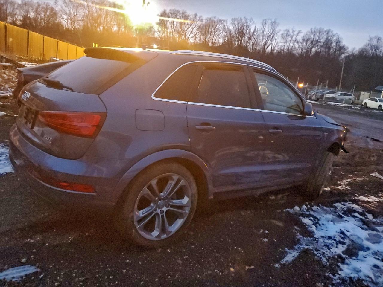 2018 AUDI Q3 PREMIUM PLUS photo 3