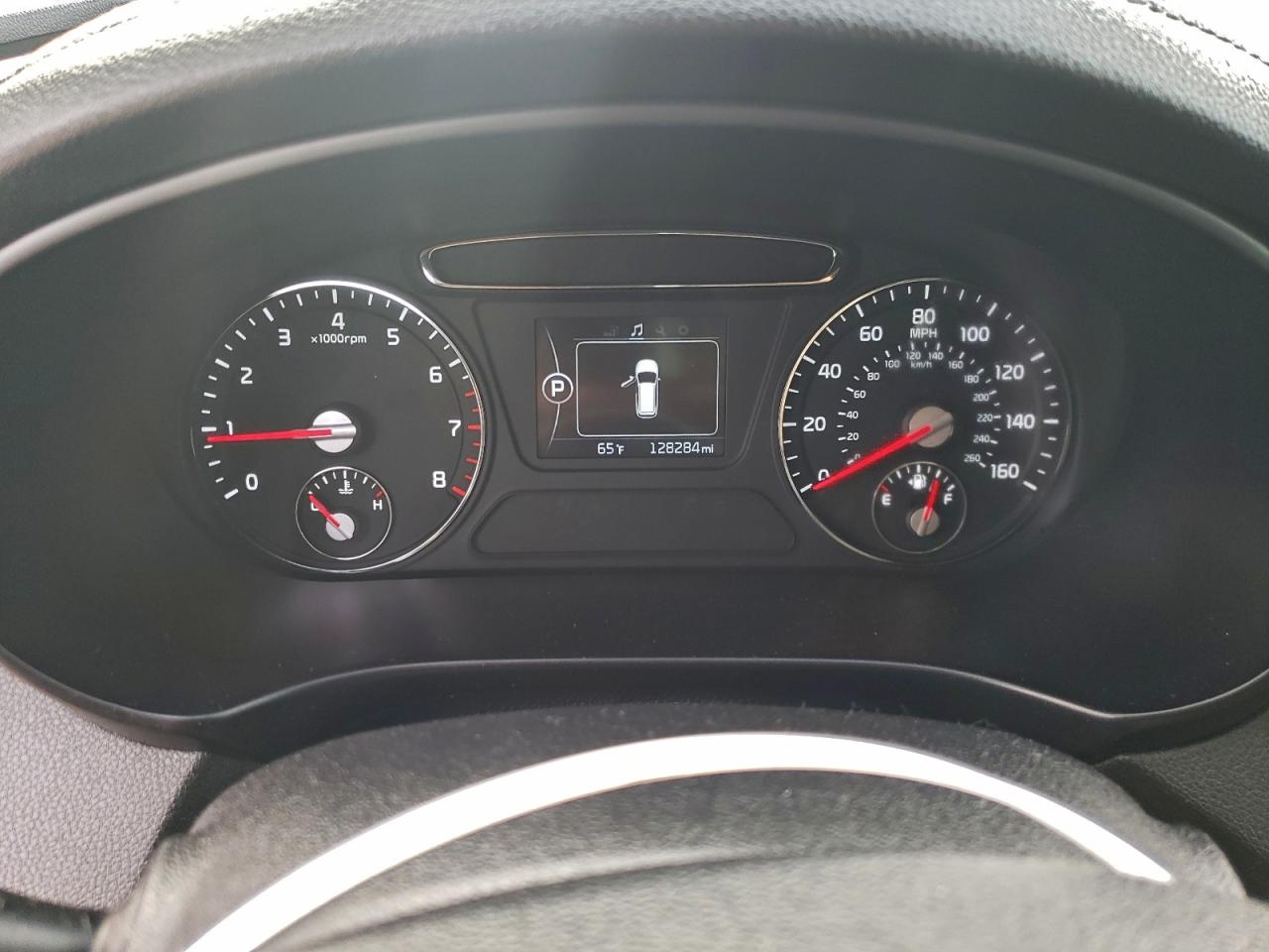 2016 KIA SORENTO LX photo 9