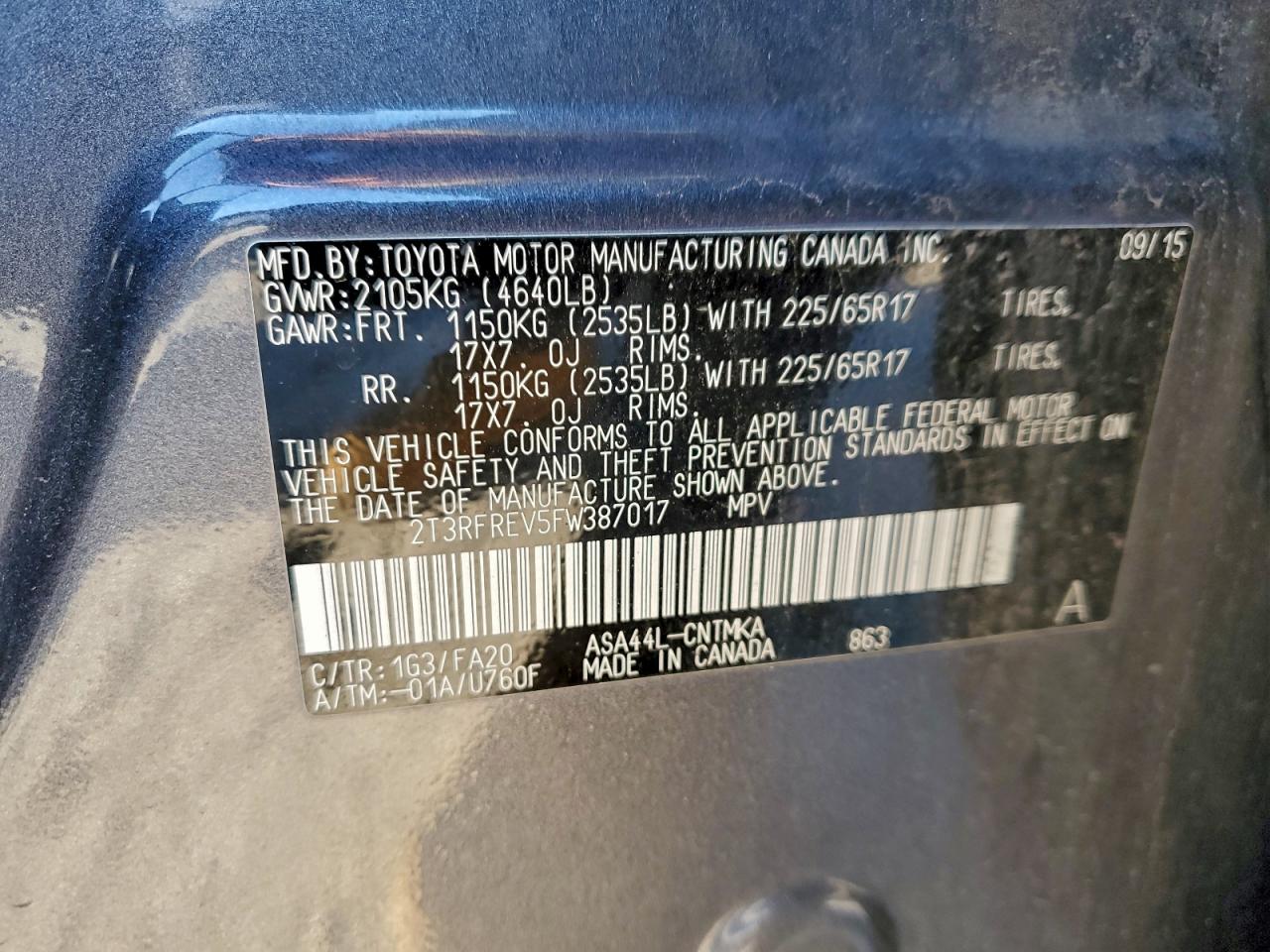 2015 TOYOTA RAV4 XLE photo 14