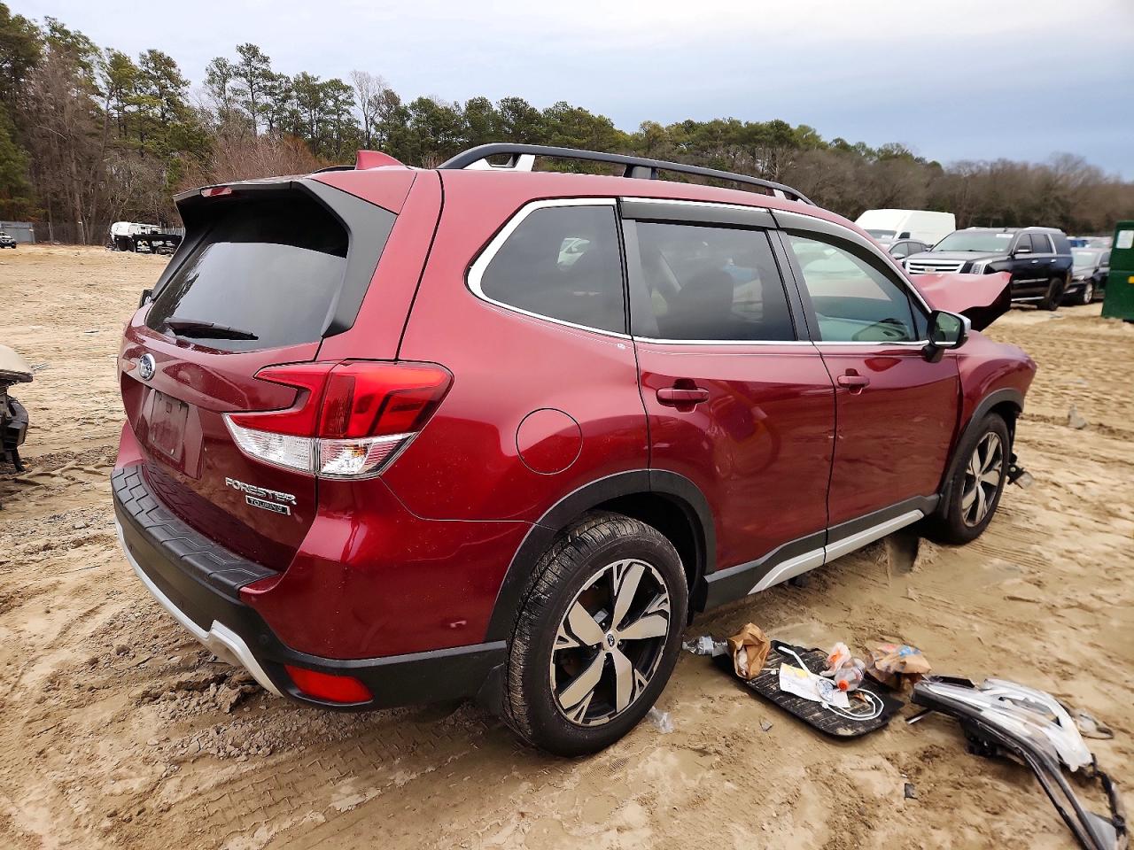 2020 SUBARU FORESTER TOURING photo 3