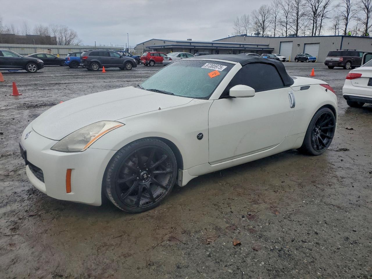 2004 NISSAN 350Z