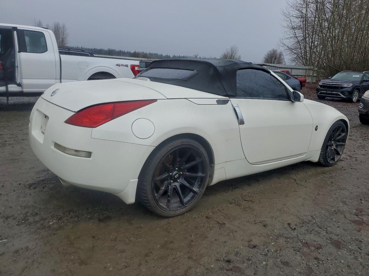 2004 NISSAN 350Z ROADSTER photo 3