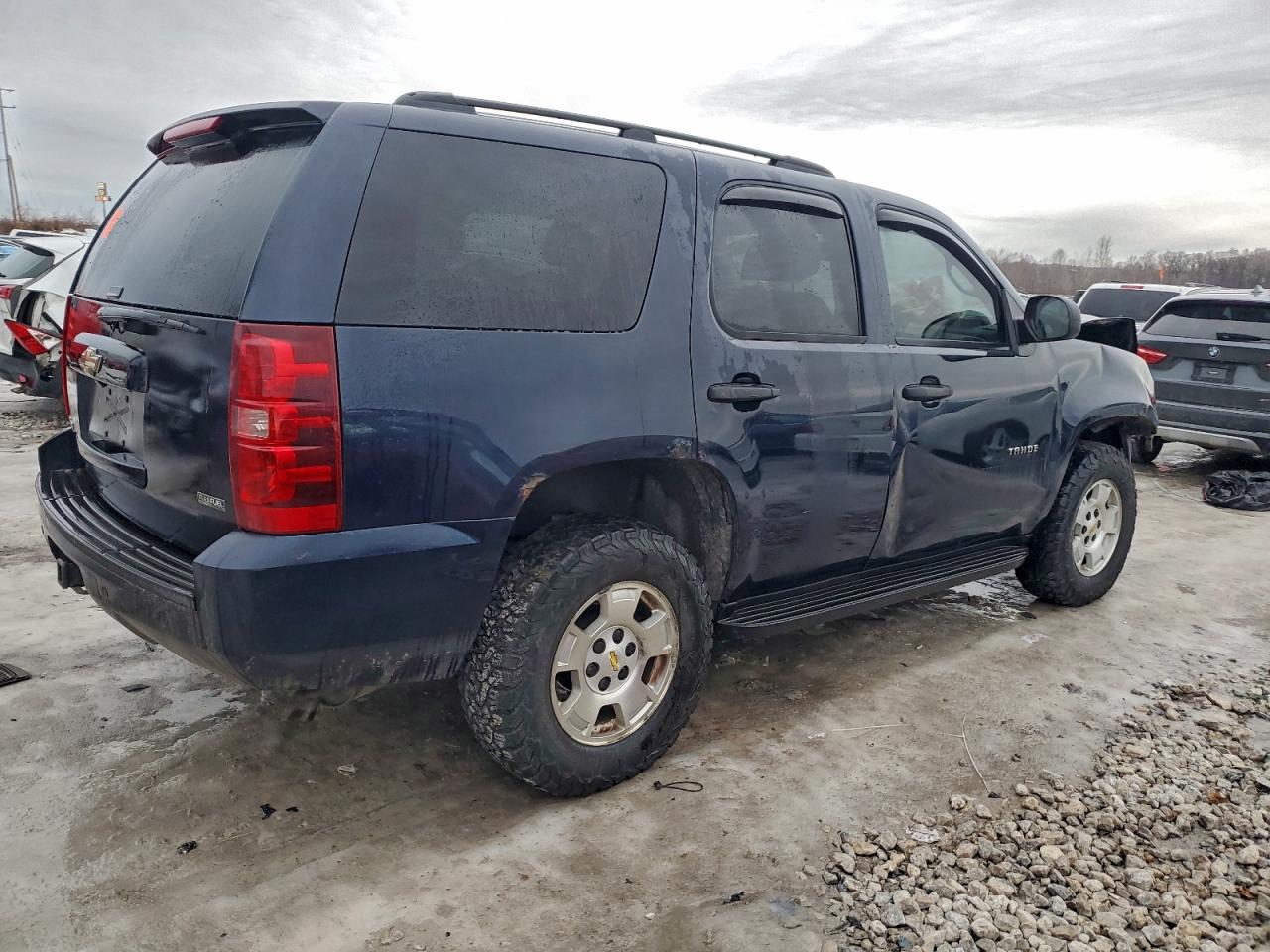 2009 CHEVROLET TAHOE K1500 LS photo 3