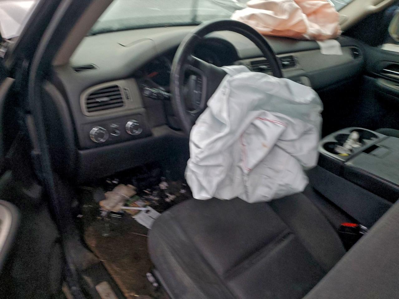 2009 CHEVROLET TAHOE K1500 LS photo 8