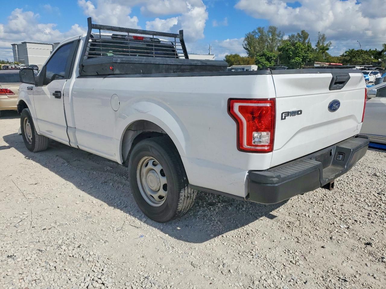 2016 FORD F150 photo 2