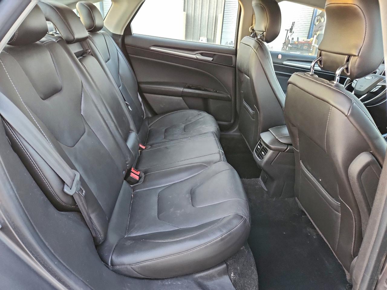 2013 FORD FUSION photo 10