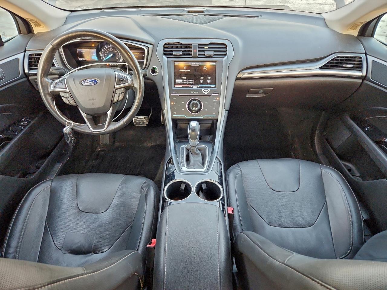 2013 FORD FUSION photo 8