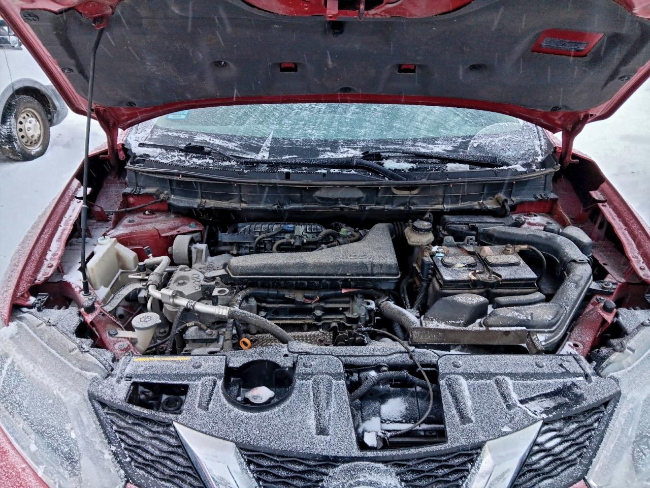 2016 NISSAN ROGUE S photo 11